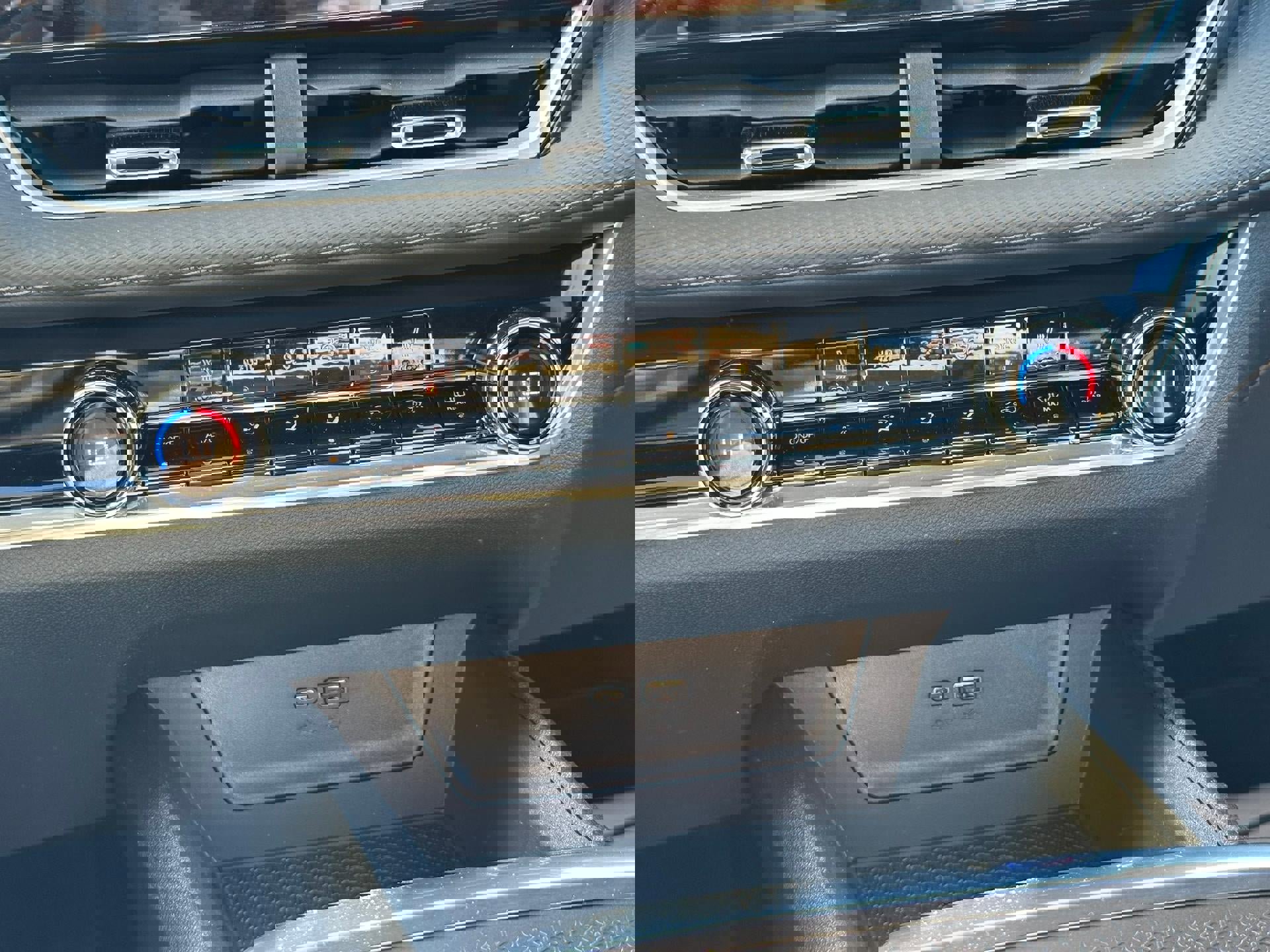 Certified 2025 Chevrolet Equinox LT w/ Convenience Package II image 15