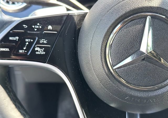 Used 2023 Mercedes-Benz EQS 580 4MATIC SUV image 20