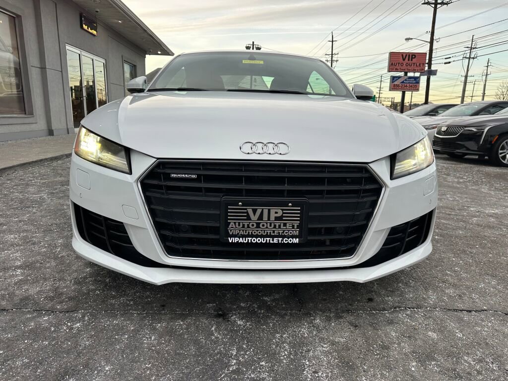 Used 2016 Audi TT 2.0T w/ Technology Package image 2