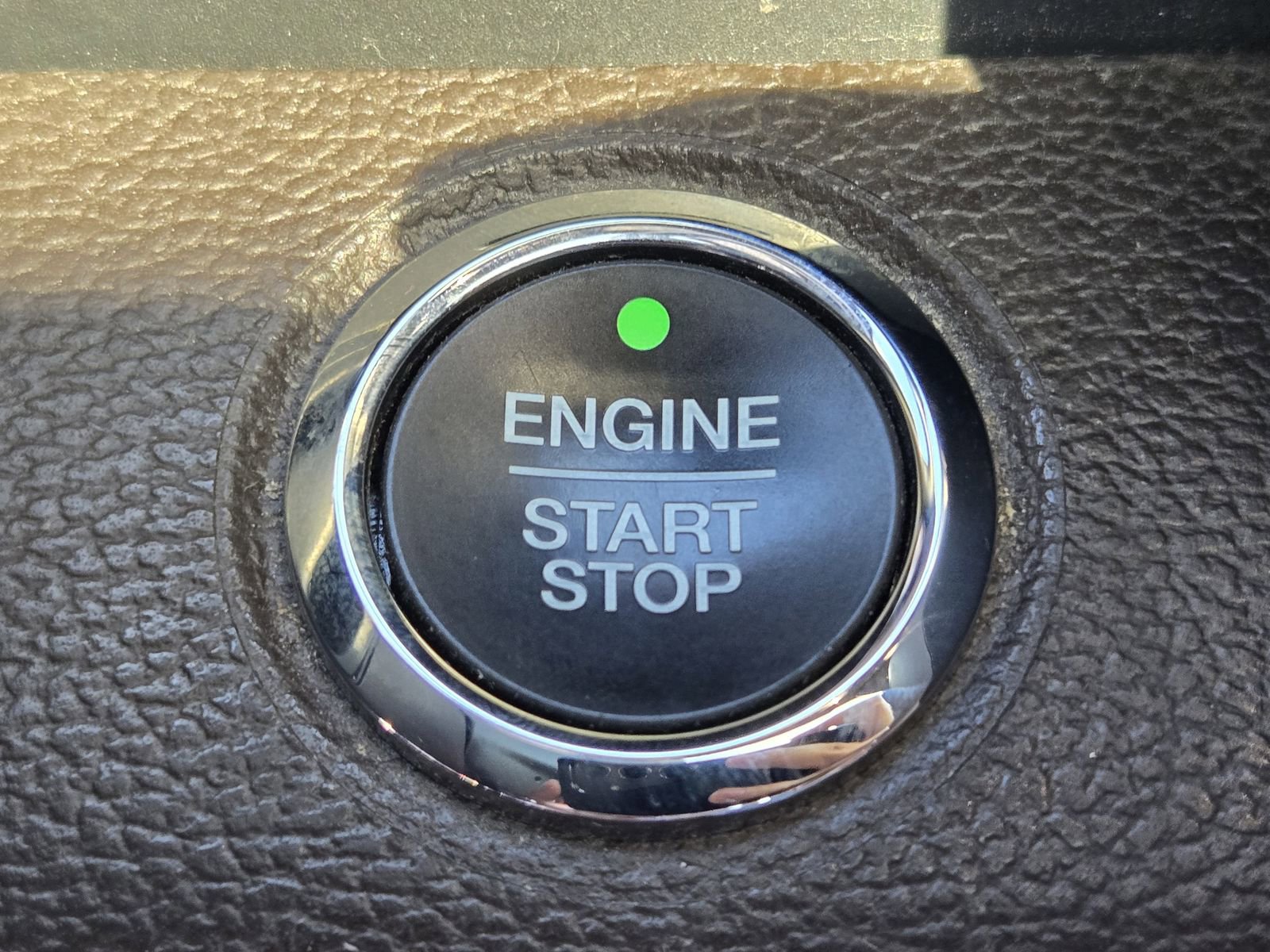 Used 2019 Ford F250 King Ranch w/ King Ranch Ultimate Package image 18