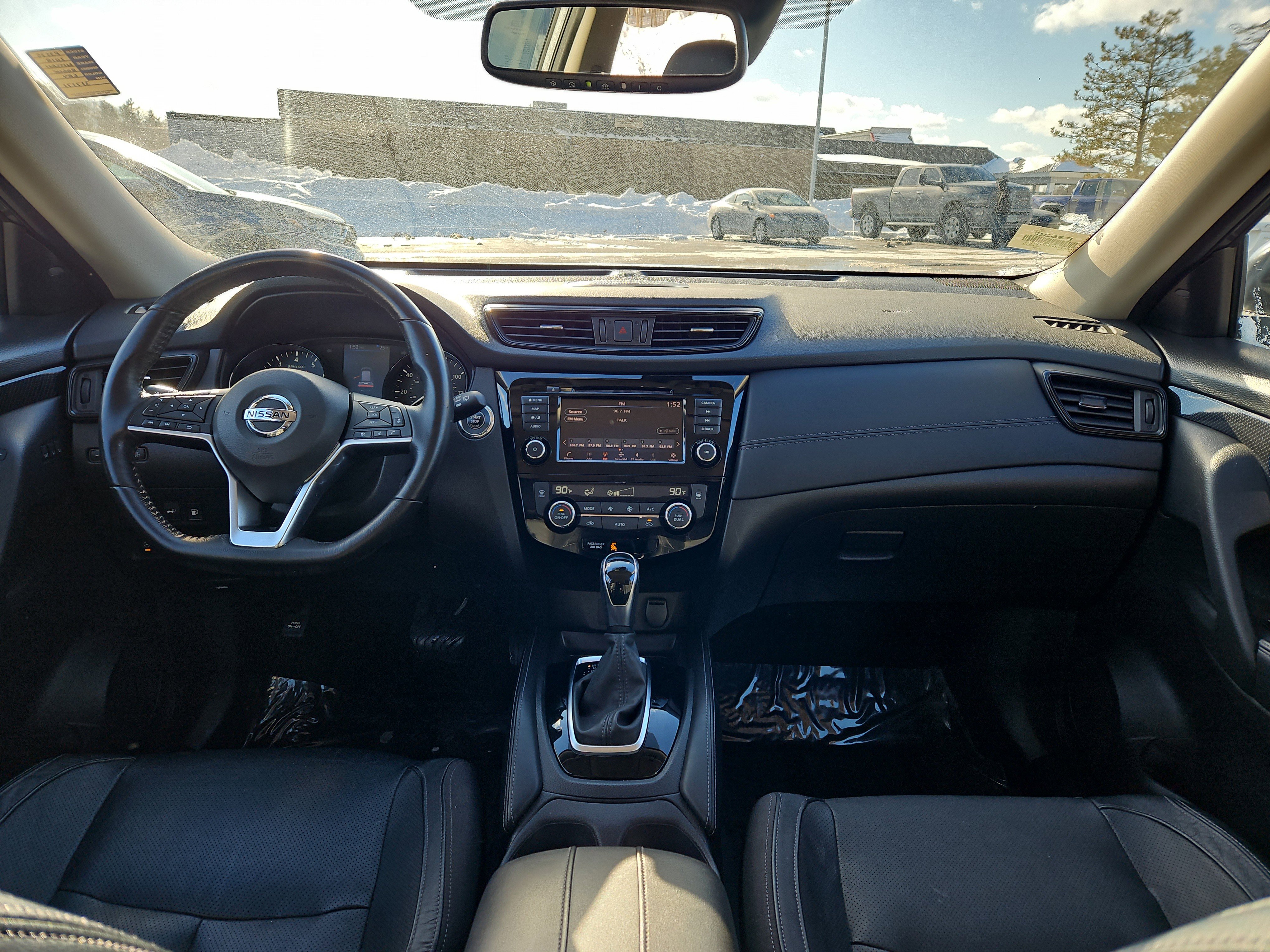 Used 2018 Nissan Rogue SL image 30