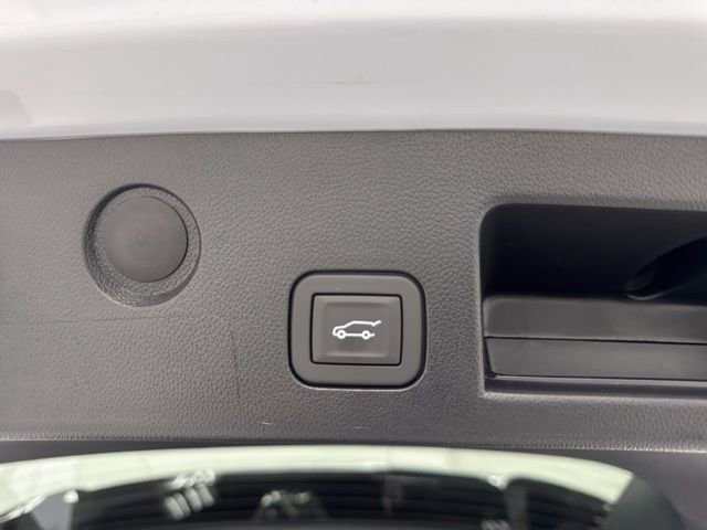 New 2026 Chevrolet Equinox ACTIV w/ Safety and Technology Package image 29