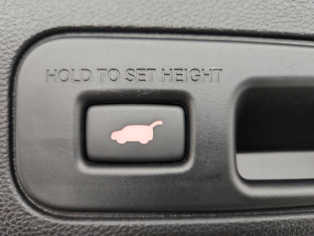 Used 2024 Acura MDX SH-AWD w/ Technology Package image 42