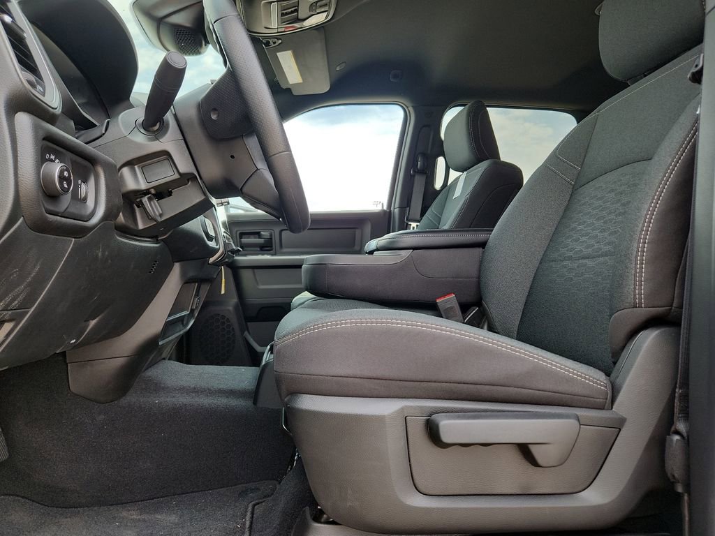 New 2026 RAM 2500 Tradesman AWD/4WD image 15