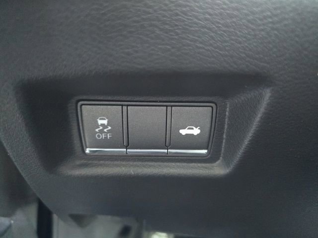 Used 2018 INFINITI Q60 3.0t Luxe w/ Sensory Package 3.0T Luxe image 10