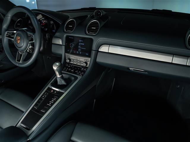 Certified 2025 Porsche 718 Cayman RWD image 30