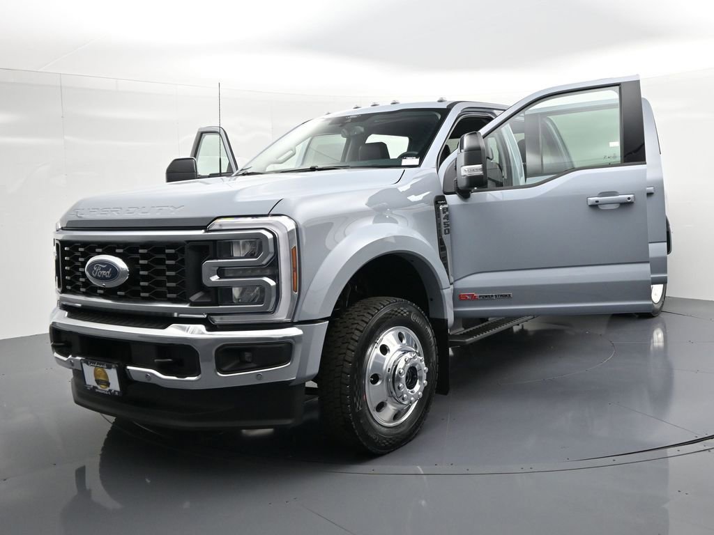 New 2026 Ford F450 Lariat w/ Lariat Premium Package image 40