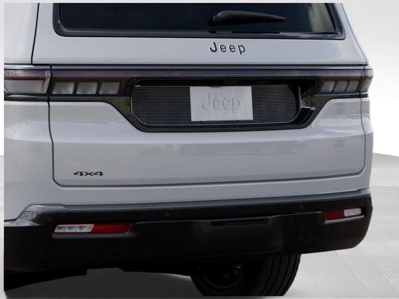 New 2026 Jeep Grand Wagoneer Limited AWD/4WD image 14