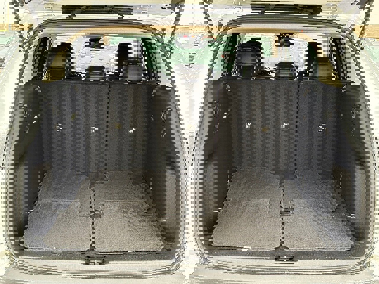 Used 2023 MAZDA CX-50 2.5 S w/ Cargo Package image 37