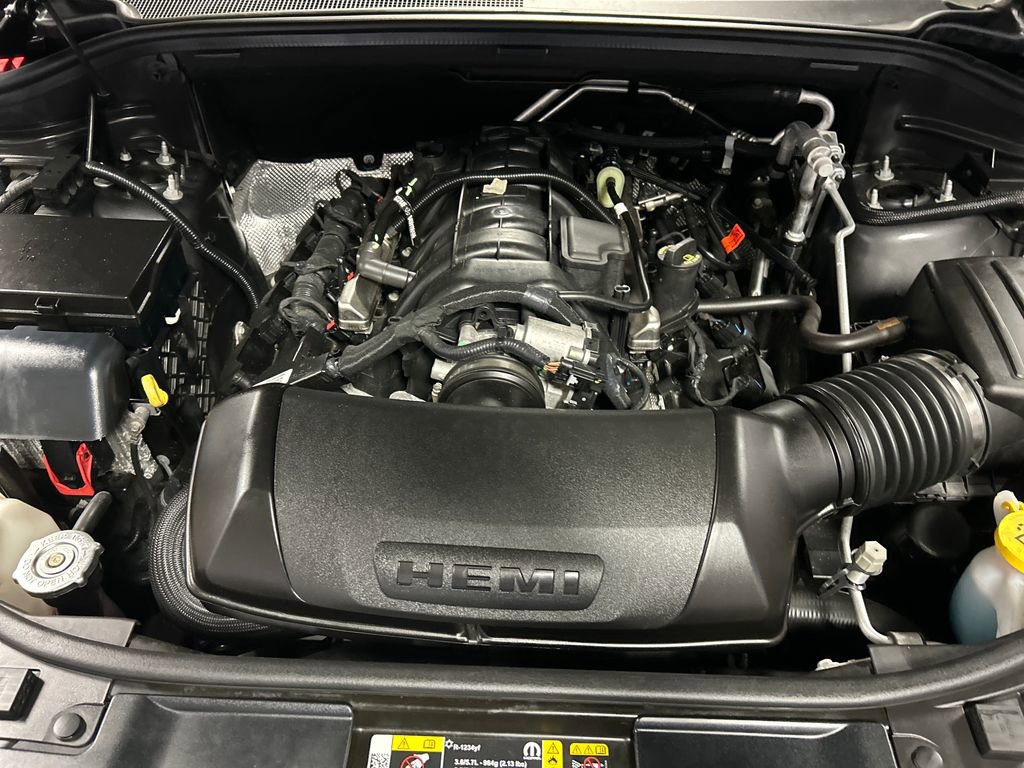 Used 2025 Dodge Durango R/T AWD/4WD image 28