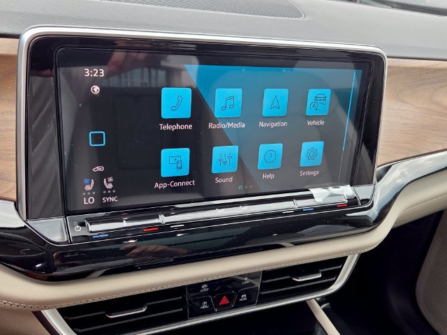 New 2026 Volkswagen Atlas SE FWD image 21
