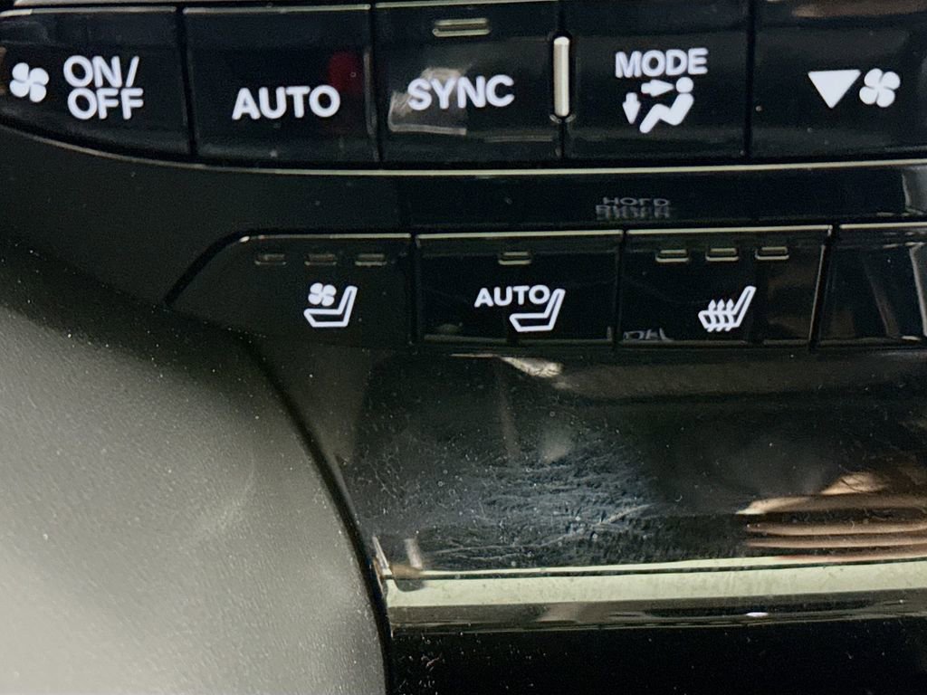 Used 2023 Acura MDX SH-AWD w/ Advance Package image 22