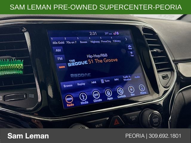 Used 2019 Jeep Grand Cherokee Overland image 15