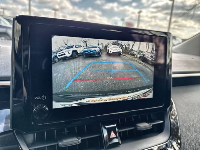 Used 2025 Toyota Corolla LE image 26