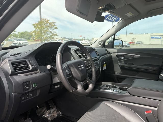 Used 2025 Honda Ridgeline RTL image 7