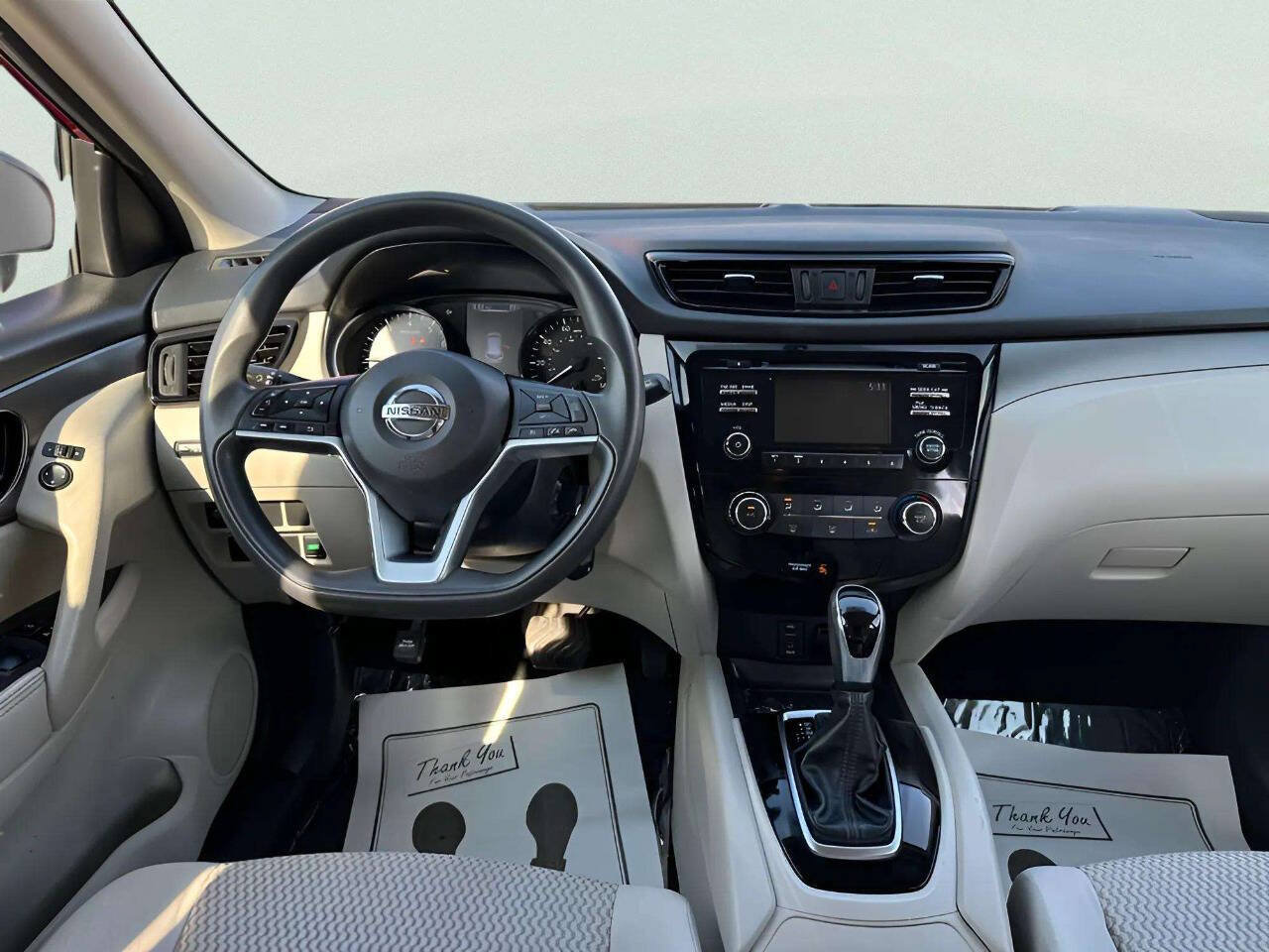 Used 2017 Nissan Rogue Sport S AWD/4WD image 18