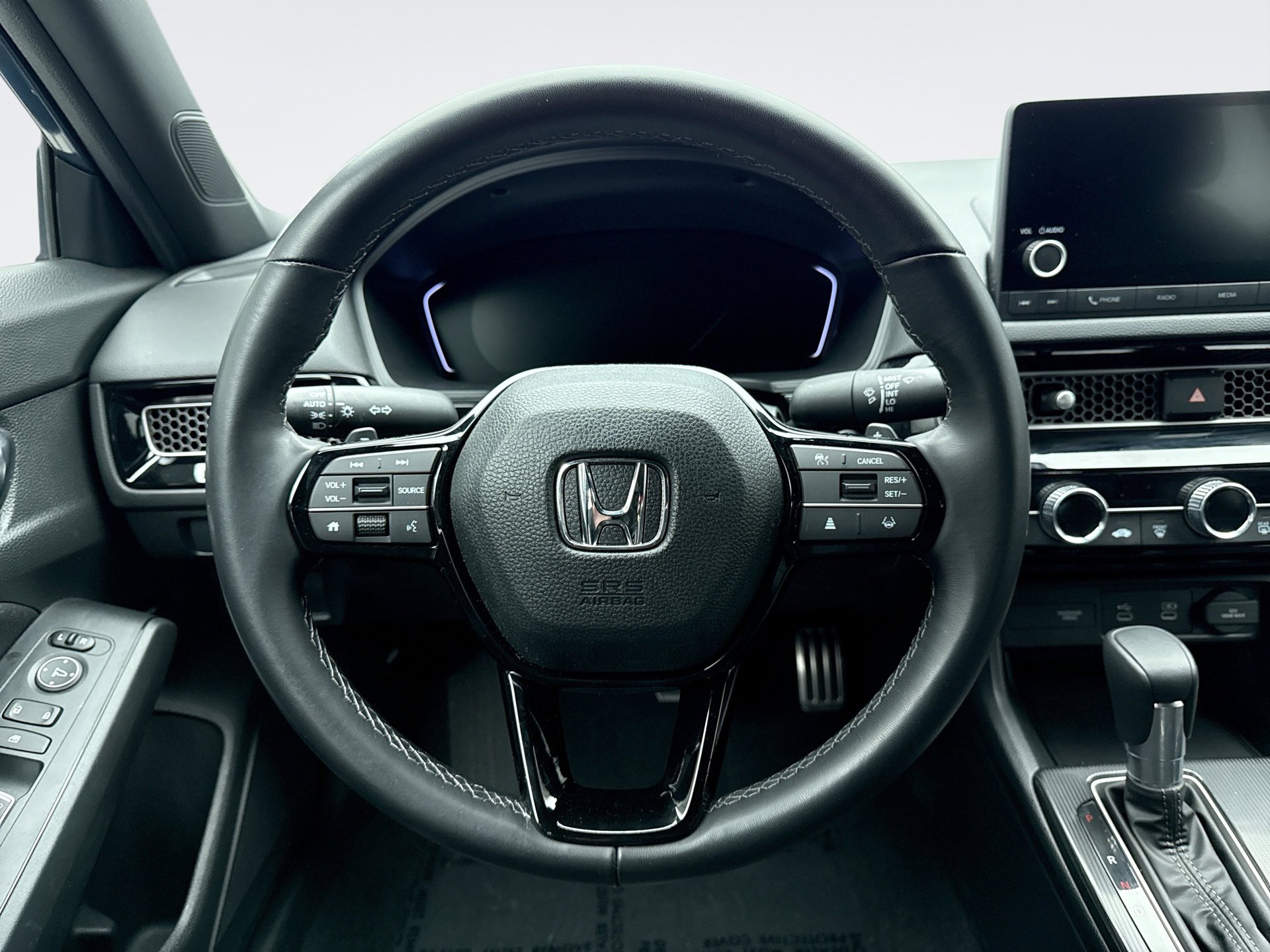 Used 2025 Honda Civic Sport image 12