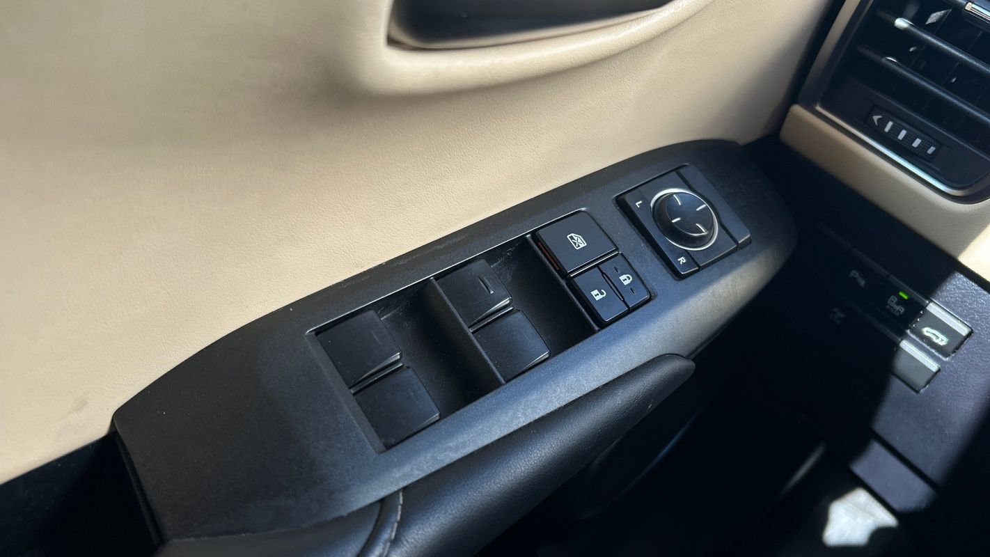 Used 2015 Lexus NX 200t AWD w/ Premium Package image 34