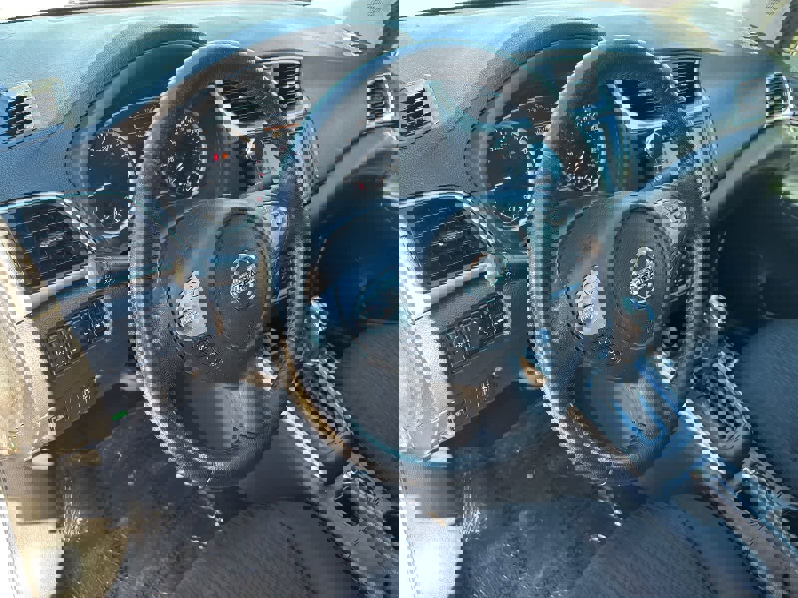 Used 2019 Nissan Sentra SV image 12