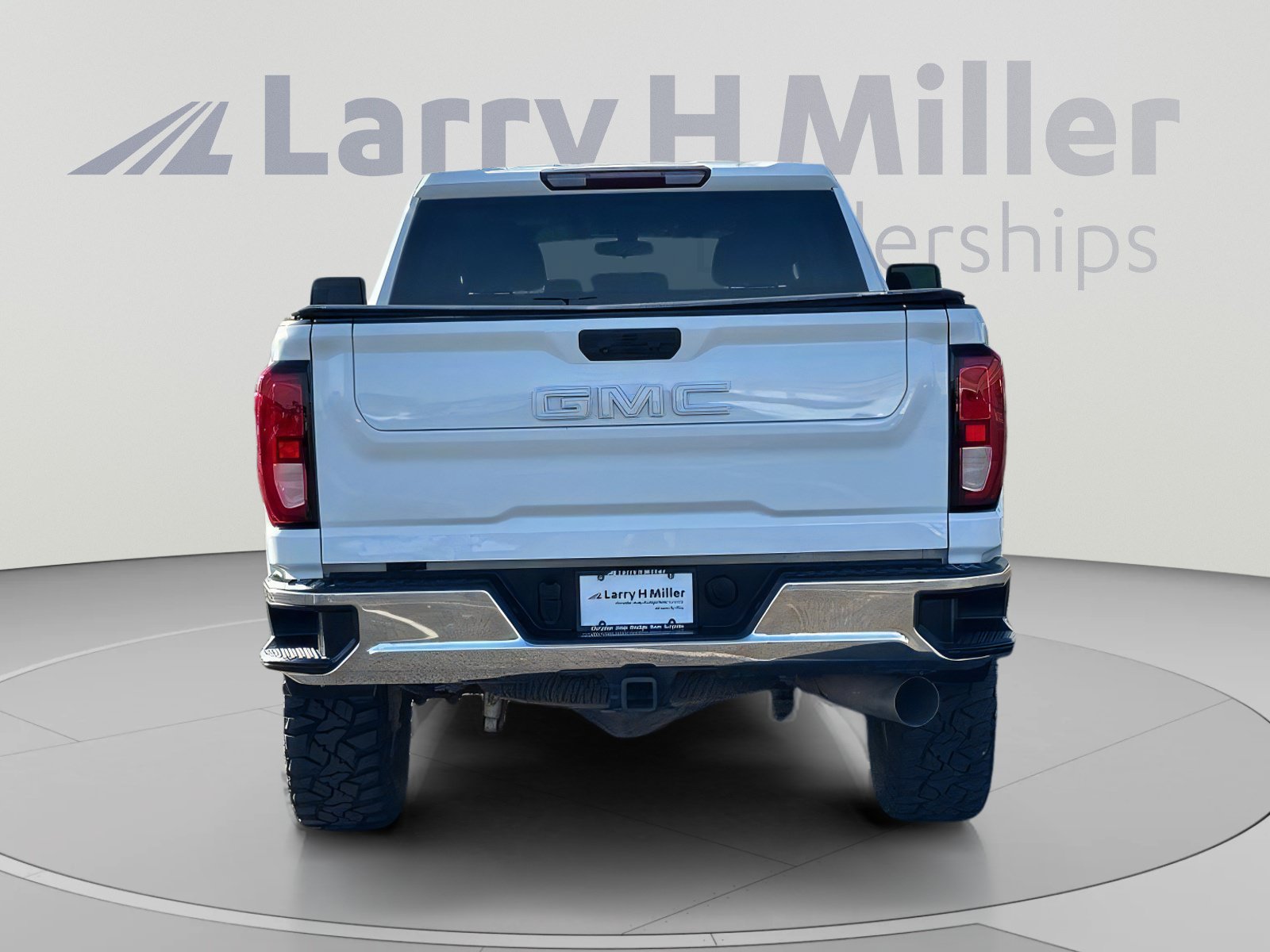 Used 2022 GMC Sierra 2500 SLE w/ SLE Convenience Package AWD/4WD image 5