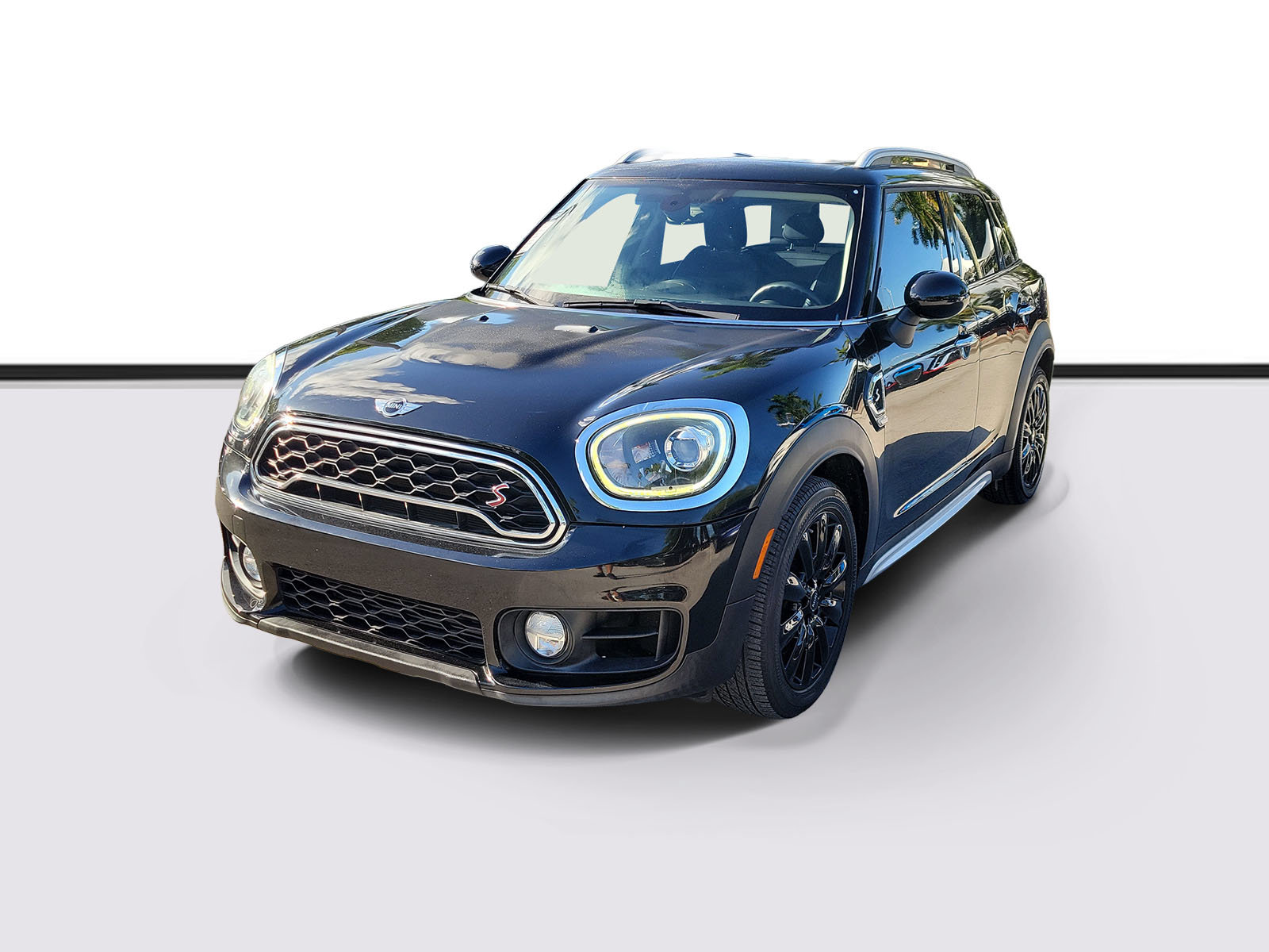 Used 2017 MINI Cooper Countryman S FWD image 2