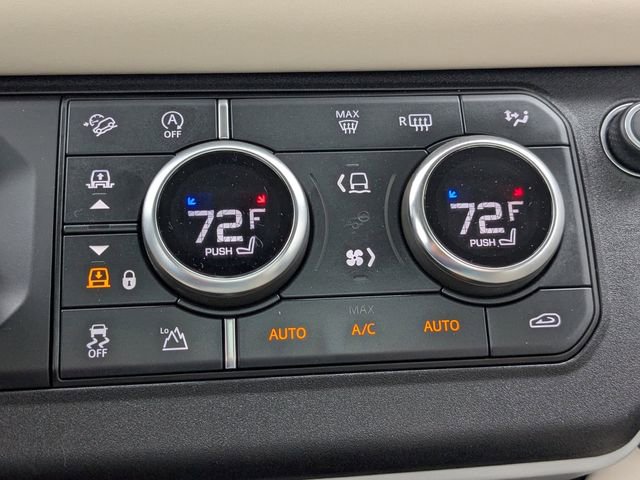 Used 2024 Land Rover Defender 130 X-Dynamic SE image 20