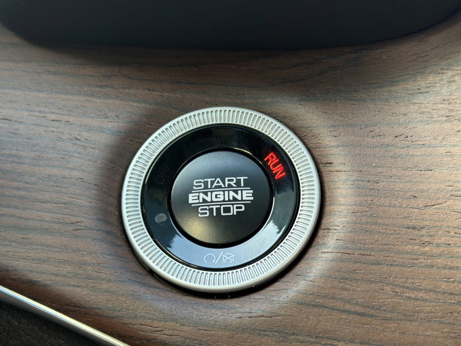 Used 2025 Jeep Grand Cherokee L Summit w/ Obsidian Package image 27