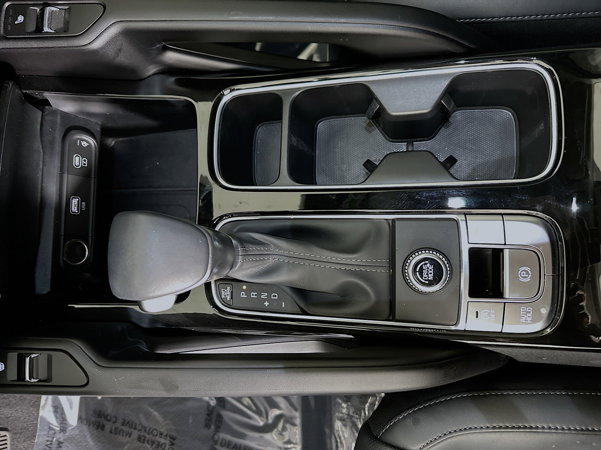 Used 2025 Kia Telluride S FWD image 22