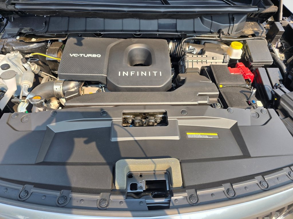 New 2026 INFINITI QX60 Luxe w/ Cargo Package AWD/4WD image 10