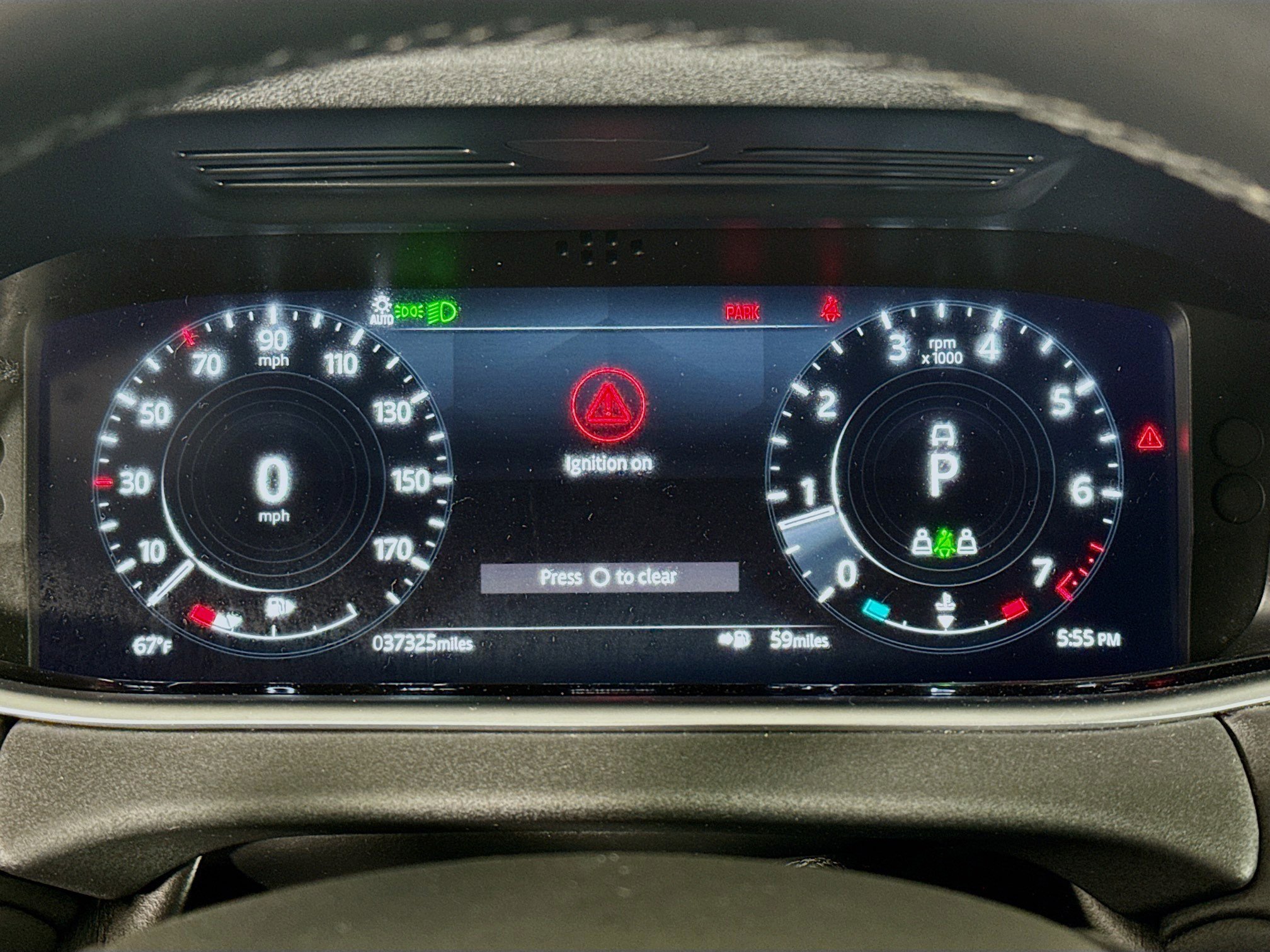 Used 2022 Land Rover Range Rover Evoque SE image 16