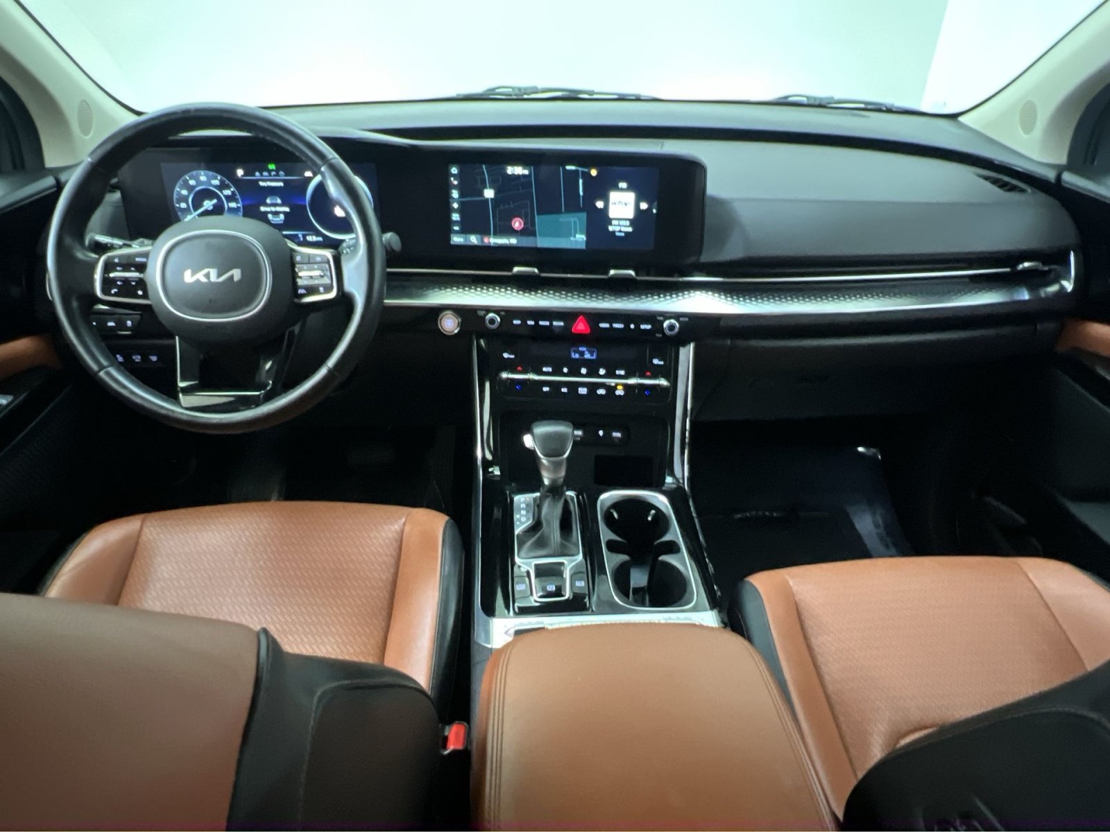 Used 2024 Kia Carnival SX Prestige FWD image 22