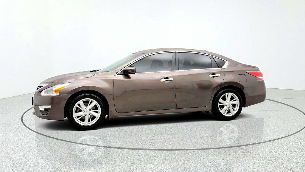 Used 2014 Nissan Altima 2.5 SV FWD image 8