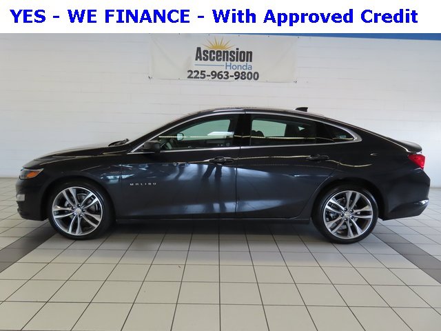 Used 2023 Chevrolet Malibu LT image 3