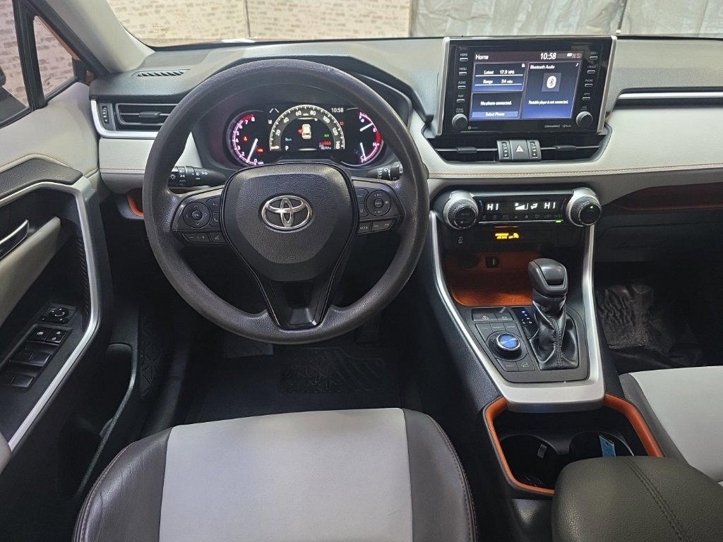 Used 2019 Toyota RAV4 Adventure image 16