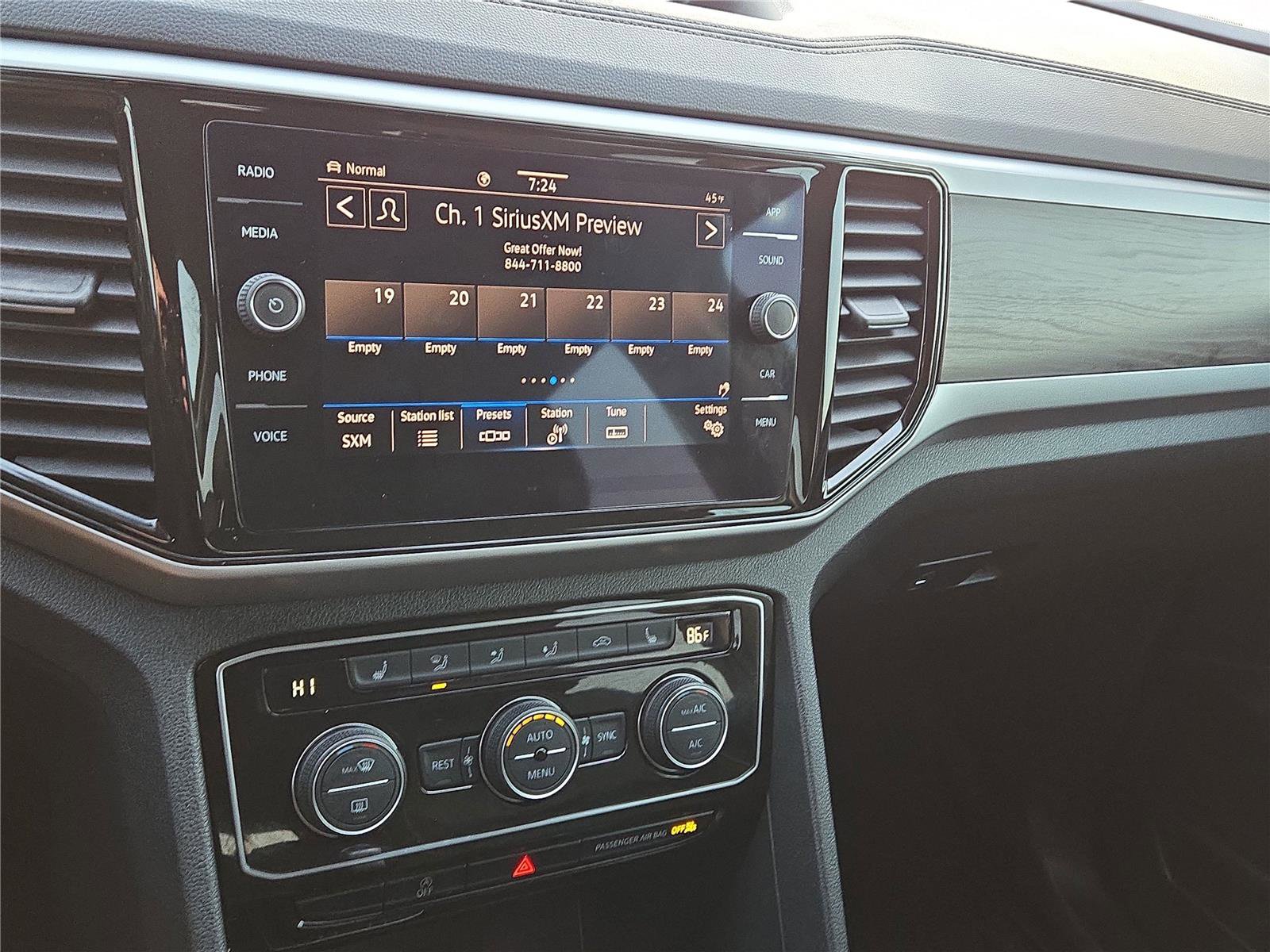 Used 2023 Volkswagen Atlas SE image 7