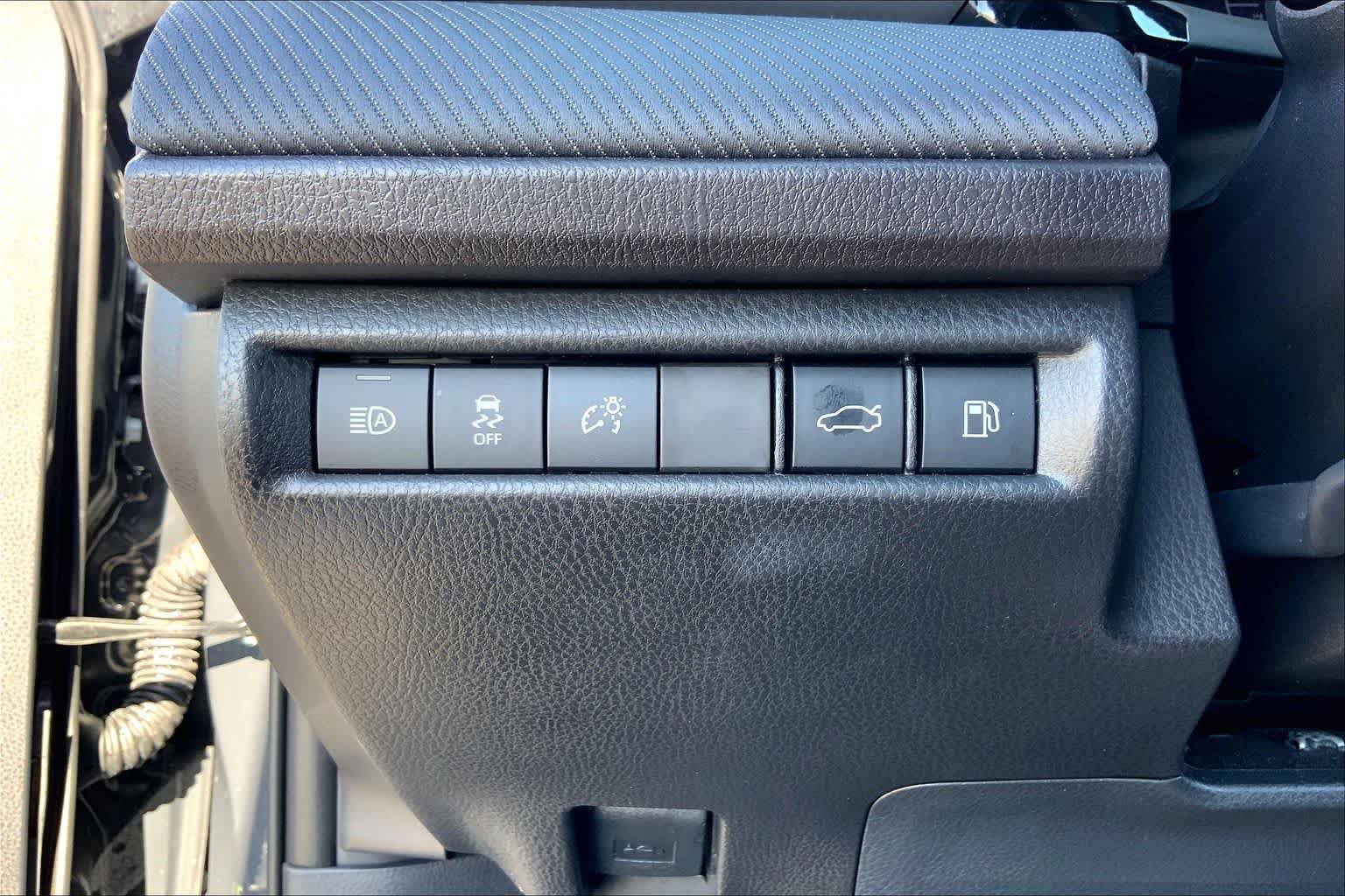 Certified 2026 Toyota Camry SE w/ Multimedia Upgrade Package AWD/4WD image 33