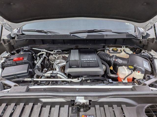 Used 2021 Chevrolet Silverado 1500 RST w/ Convenience Package II AWD/4WD image 38