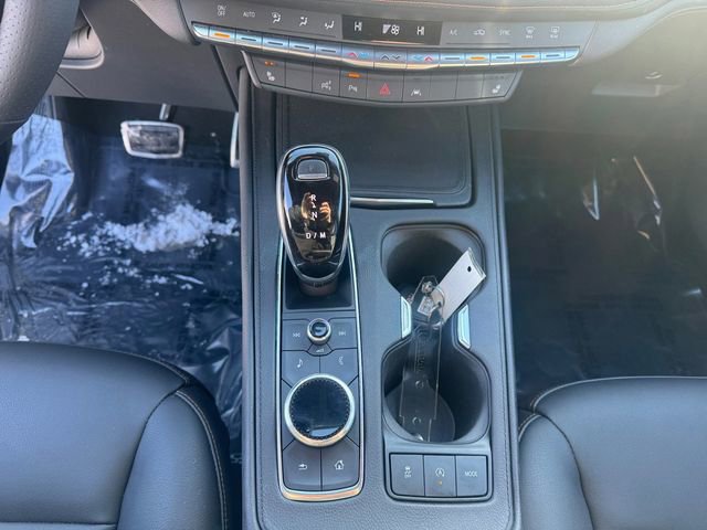 Certified 2022 Cadillac XT4 Sport w/ Enhanced Visibility Package image 15