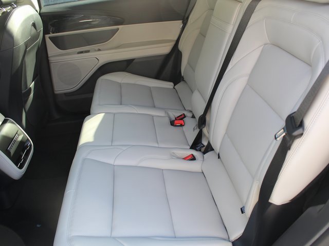 New 2026 Lincoln Nautilus Premier image 14