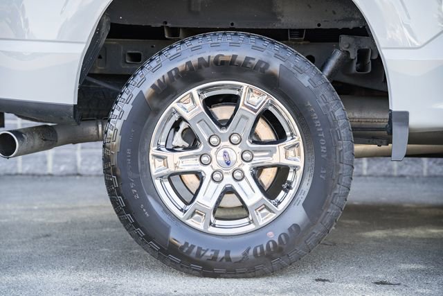 Used 2023 Ford F150 Lariat w/ FX4 Off-Road Package AWD/4WD image 27