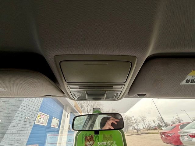 Used 2017 Honda Accord LX image 37