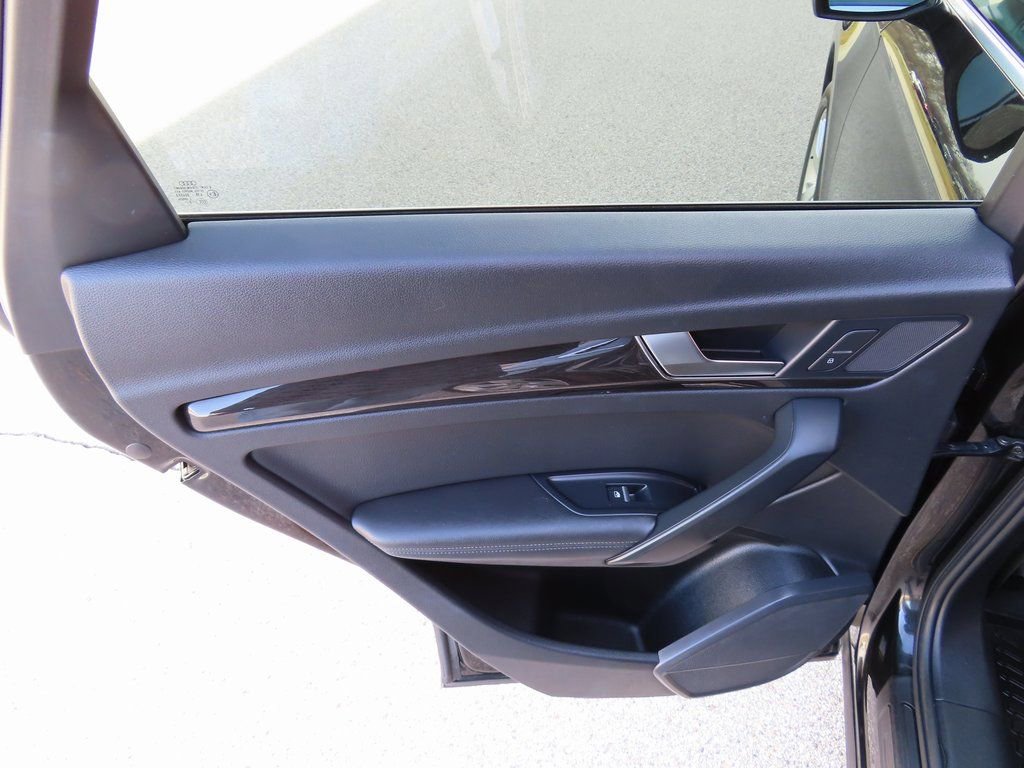 Used 2019 Audi Q5 2.0T Premium Plus image 30