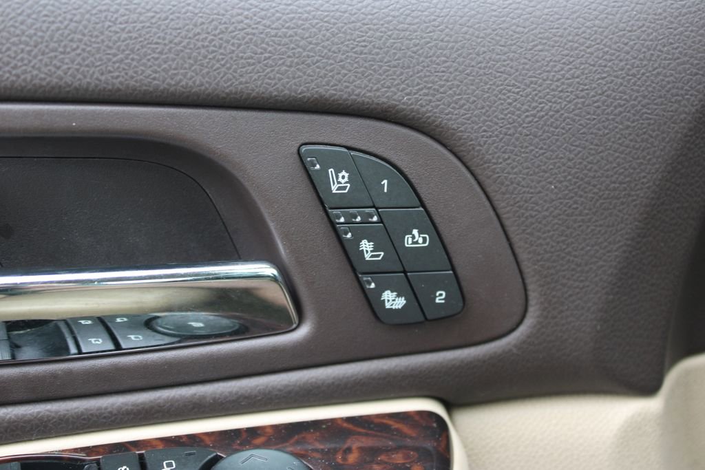 Used 2013 GMC Yukon Denali AWD/4WD image 42