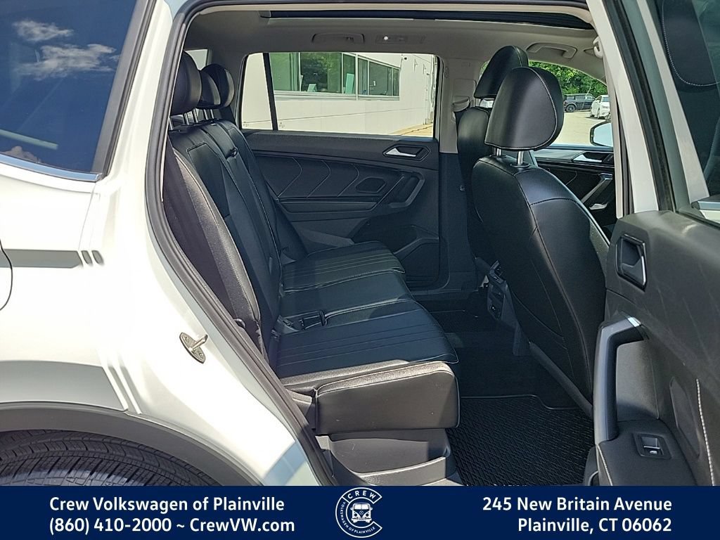 Certified 2022 Volkswagen Tiguan SE AWD/4WD image 15