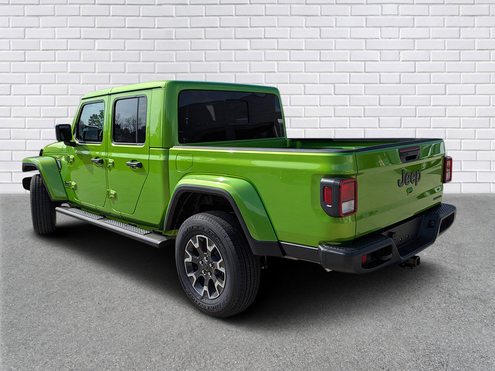 New 2026 Jeep Gladiator Sport AWD/4WD image 3