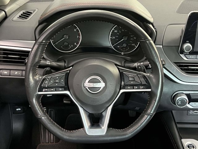 Used 2023 Nissan Altima 2.5 SR image 14