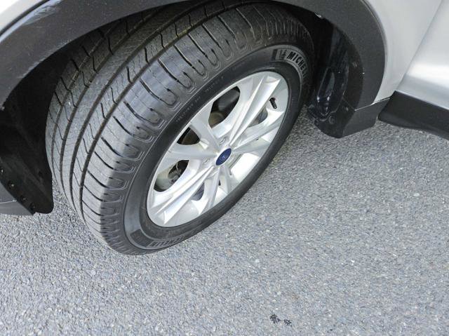 Used 2017 Ford Escape SE w/ Equipment Group 201A image 11