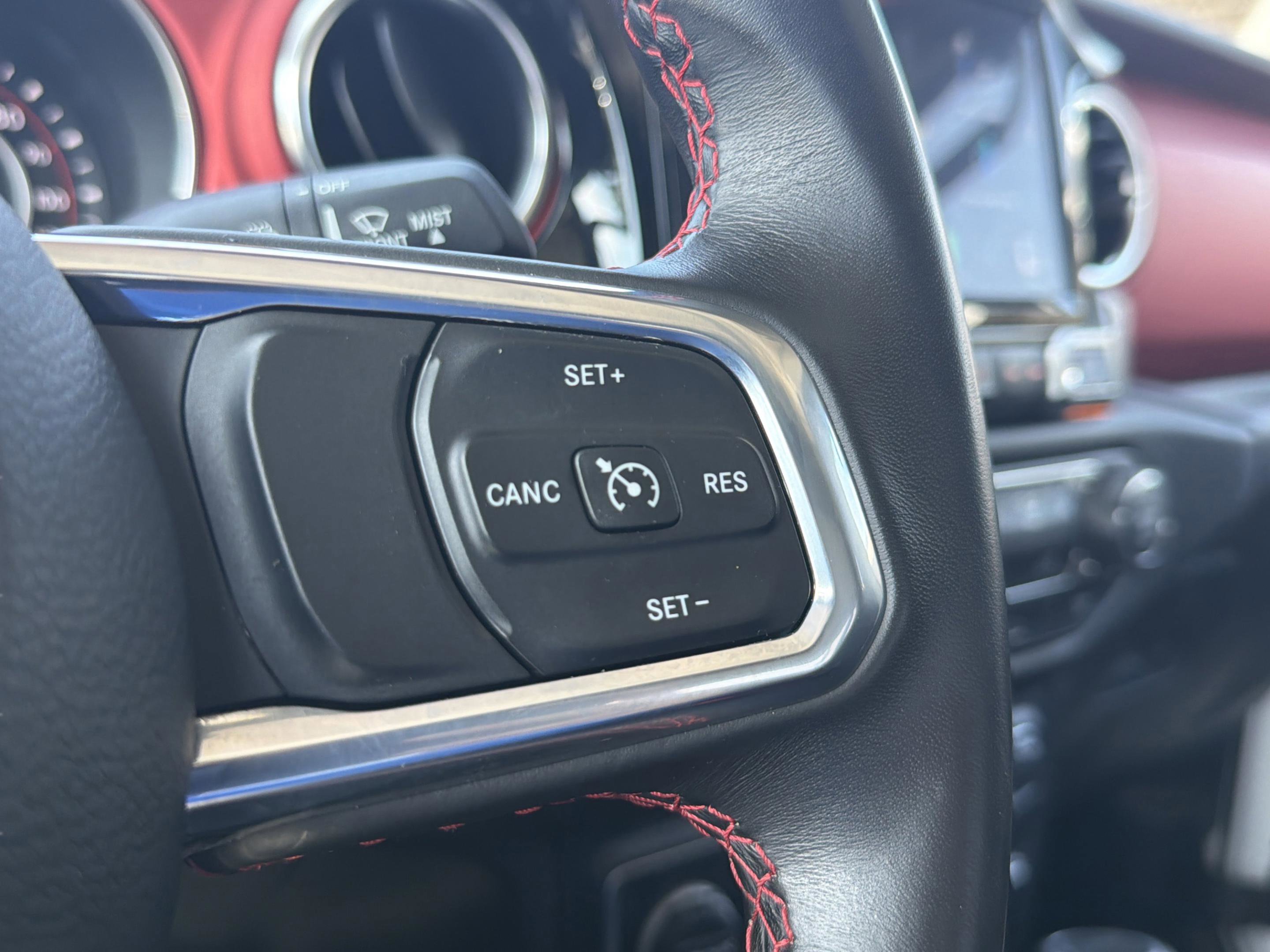 Used 2020 Jeep Gladiator Rubicon image 12