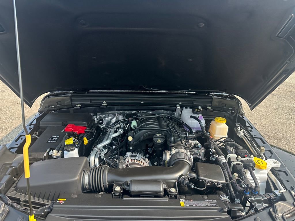 New 2025 Jeep Gladiator Sport image 27