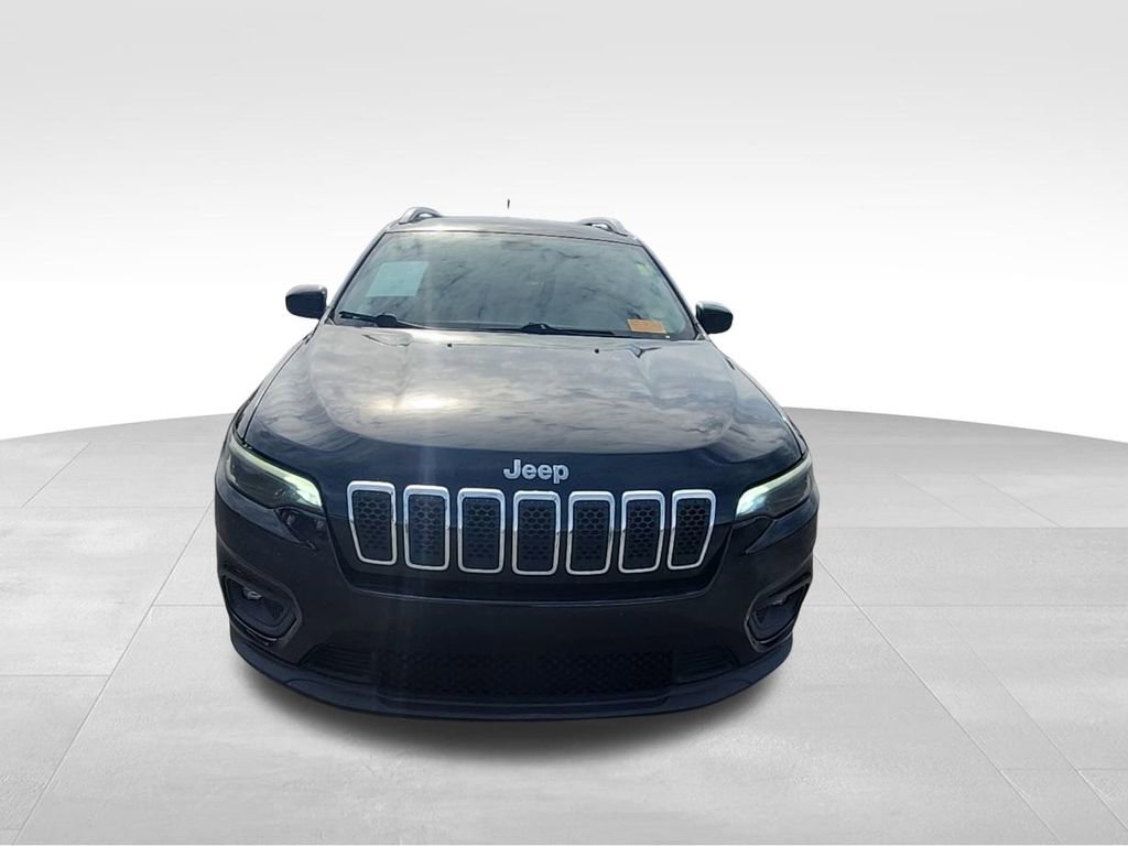 Certified 2019 Jeep Cherokee Latitude w/ Popular Appearance Group image 12